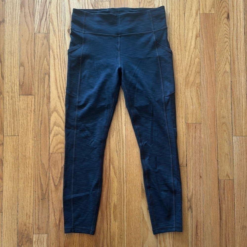 Lululemon sz 8 Invigorate High-Rise Tight 25" Heathered Graphite Grey great cond